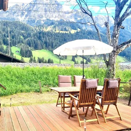 Villa Le Petite Rougemont